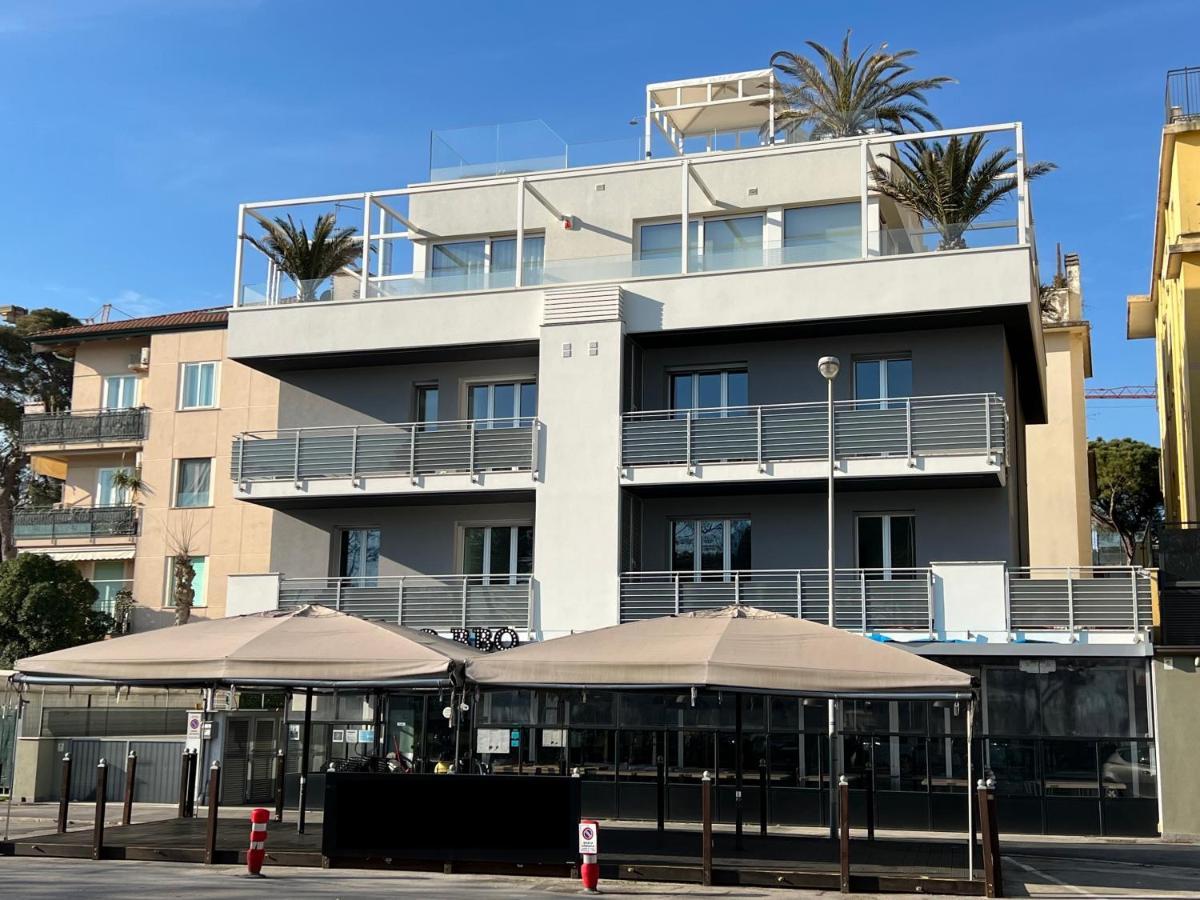 Appartamenti Residence Giardini 里乔内 外观 照片